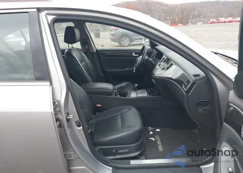 2013 Hyundai Genesis 3.8 from USA, damaged, VIN KMHGC4DD9DU220452